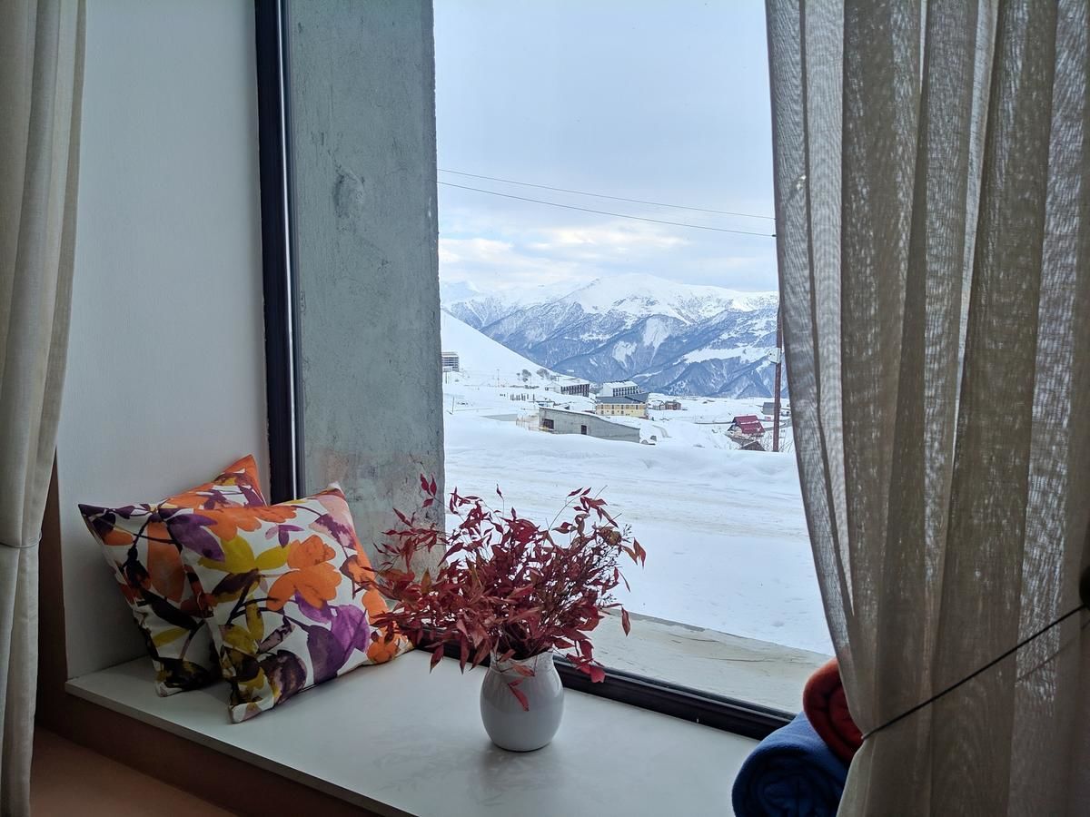 Отель Shino Hotel Гудаури